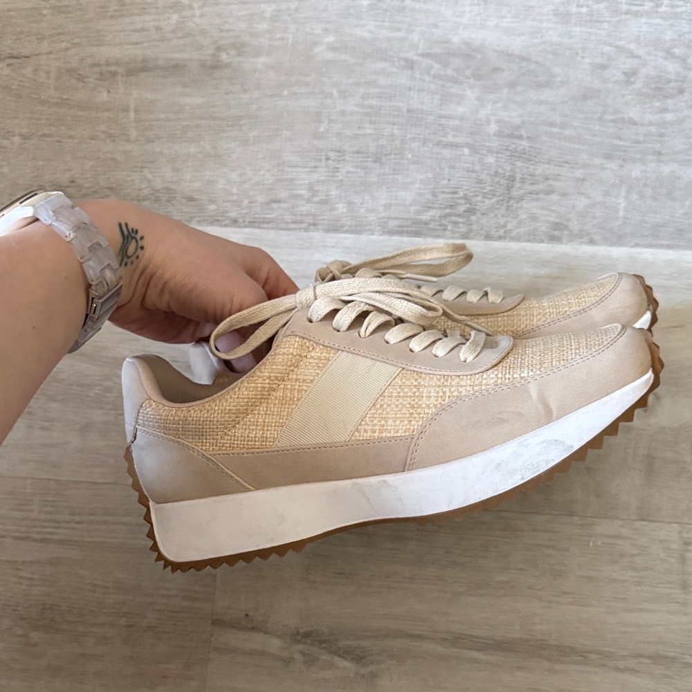 DV by Dolce Vita Cream and White Platform Lace-Up Sneakers